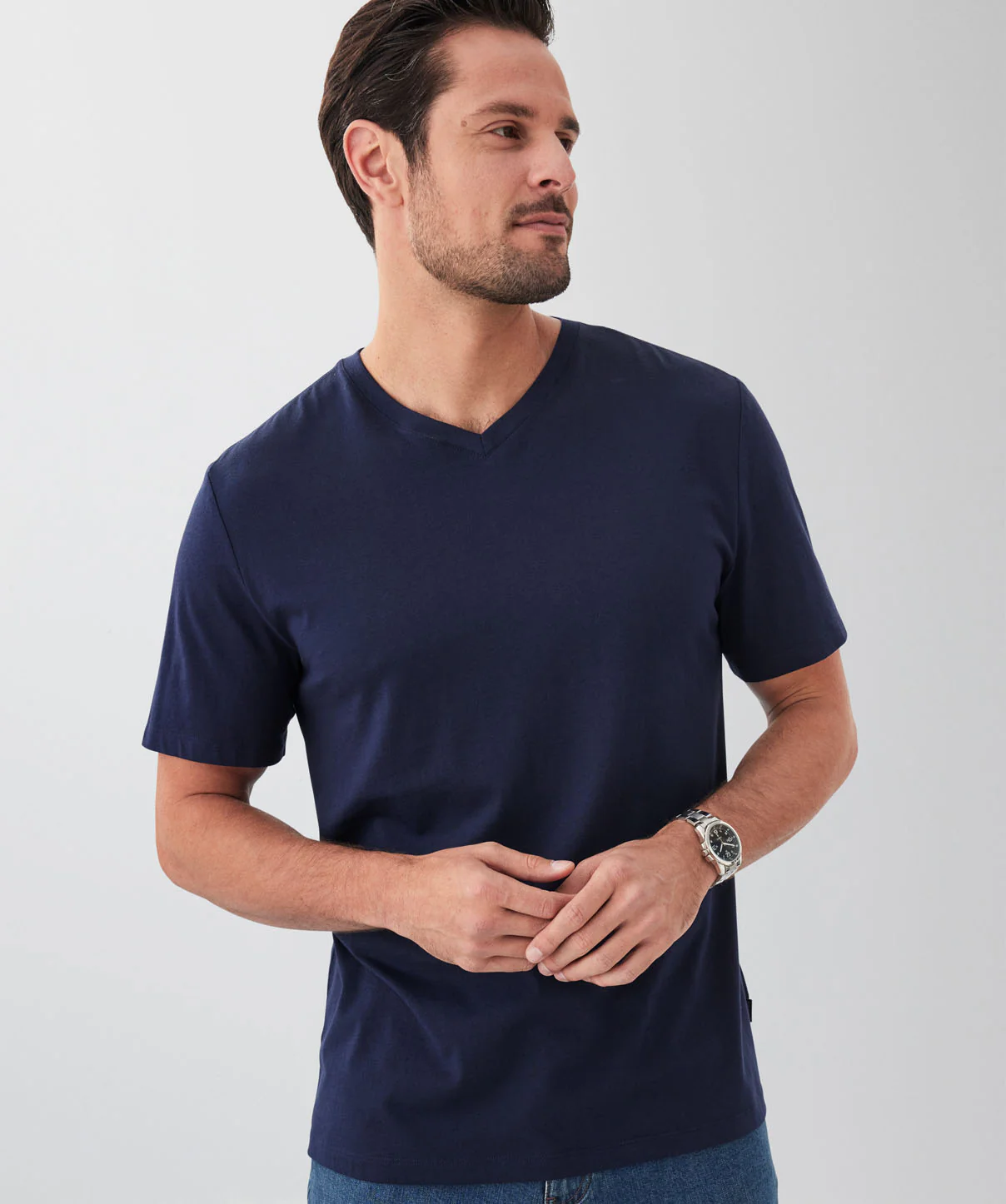 Basic V-Neck T-shirt - Dark Navy - Image 4